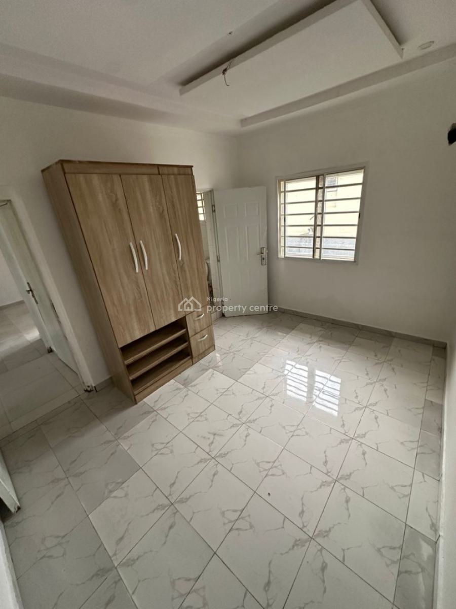 3 Bedroom Apartment on The First Floor, Brains and Hammers City, Life Camp, Abuja, Flat / Apartment for Sale
