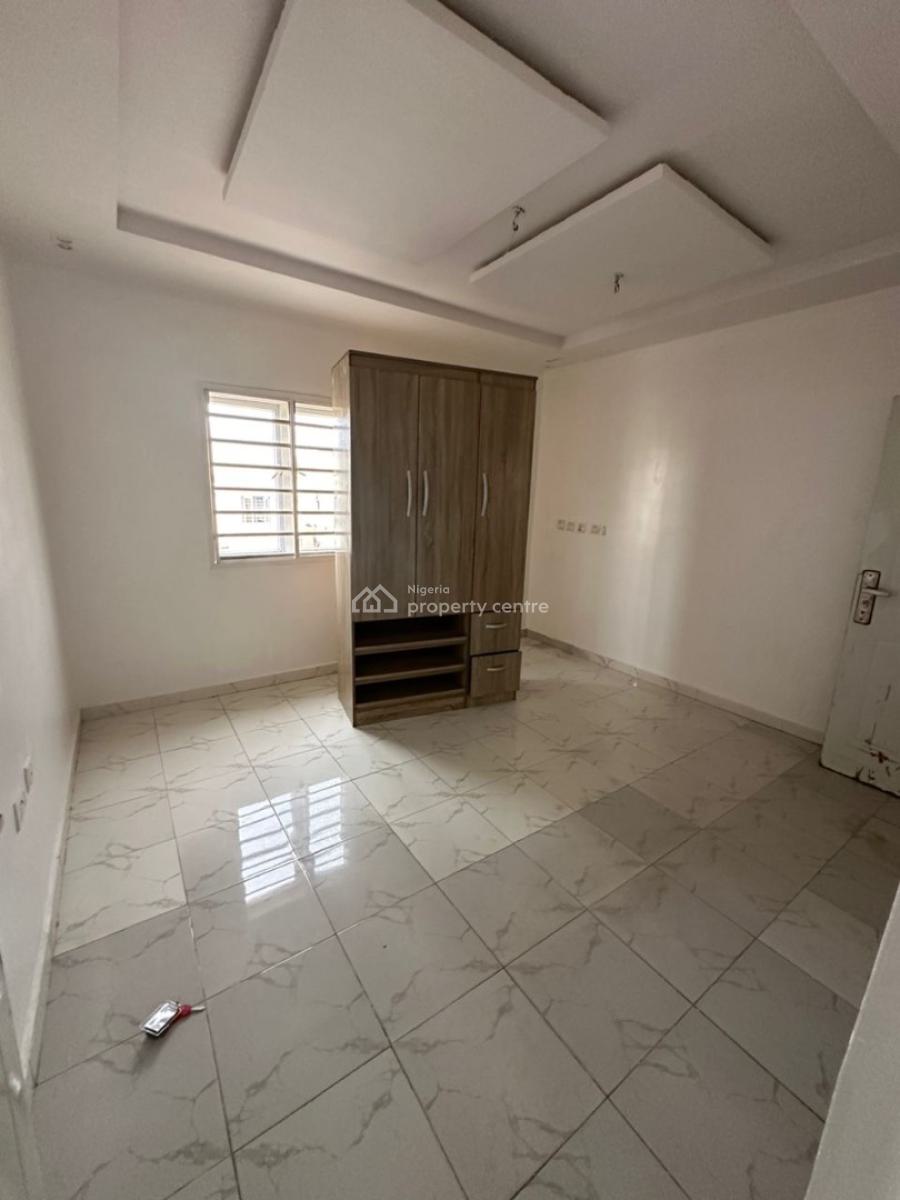 3 Bedroom Apartment on The First Floor, Brains and Hammers City, Life Camp, Abuja, Flat / Apartment for Sale
