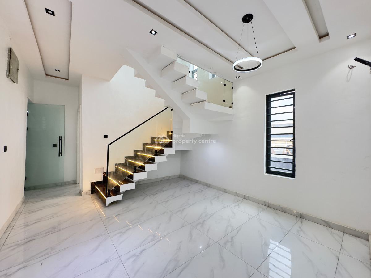 5 Bedroom Fully Detached Duplex with Bq in a Minicourt, Idado, Lekki, Lagos, Detached Duplex for Sale