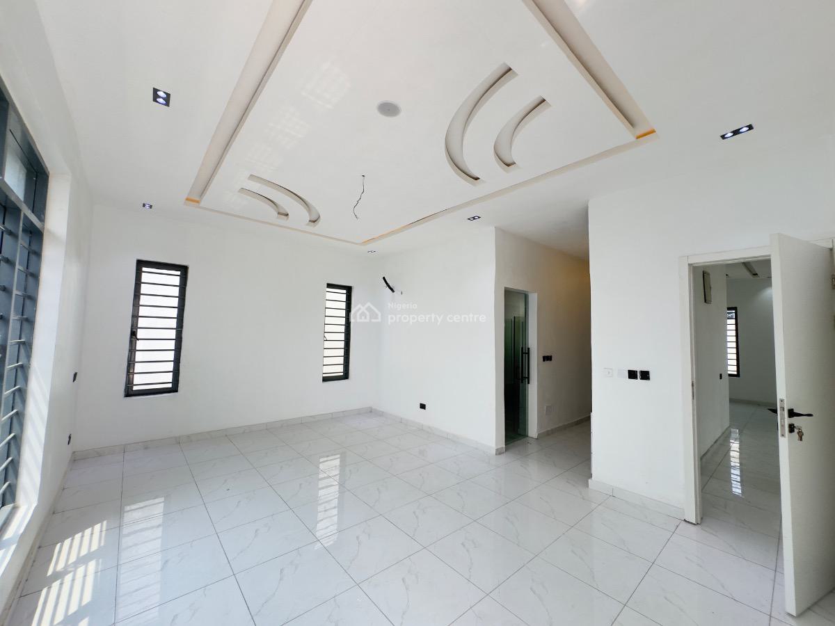 5 Bedroom Fully Detached Duplex with Bq in a Minicourt, Idado, Lekki, Lagos, Detached Duplex for Sale