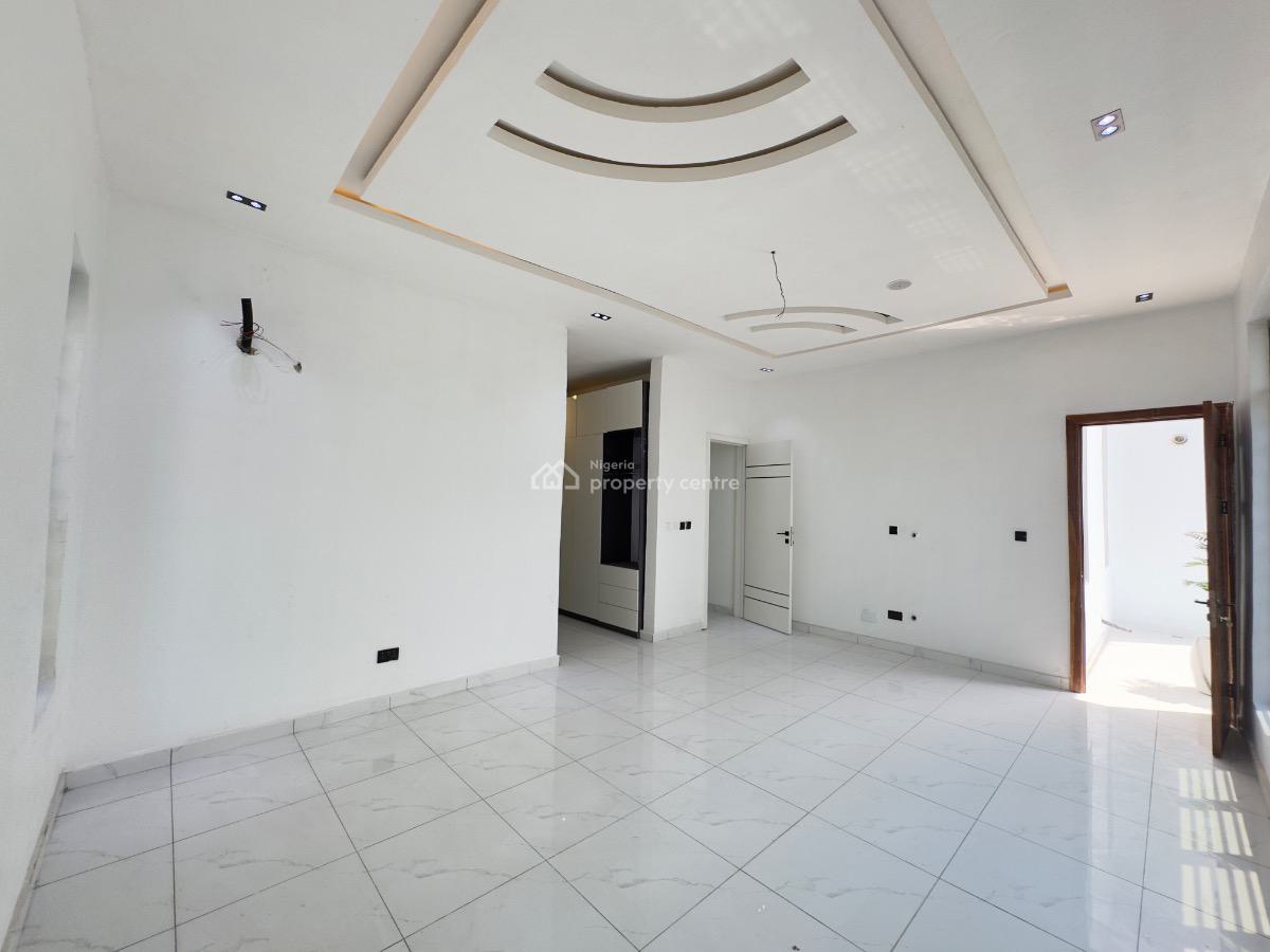 5 Bedroom Fully Detached Duplex with Bq in a Minicourt, Idado, Lekki, Lagos, Detached Duplex for Sale