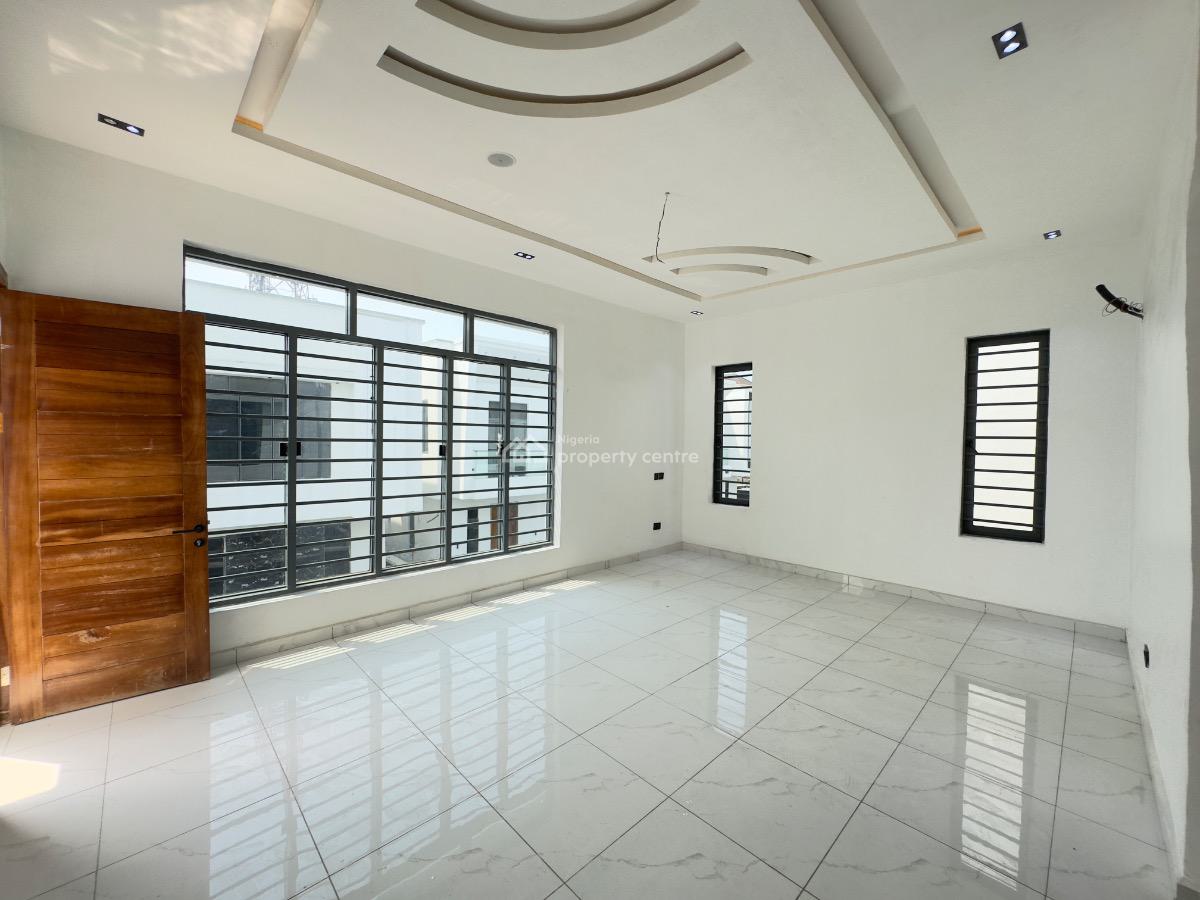 5 Bedroom Fully Detached Duplex with Bq in a Minicourt, Idado, Lekki, Lagos, Detached Duplex for Sale