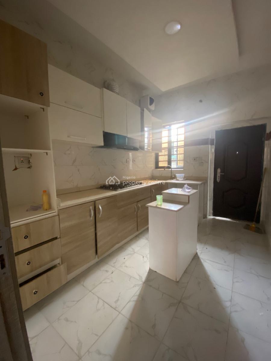 4 Bedrooms Terraced Duplex, Ikota, Lekki, Lagos, Terraced Duplex for Rent