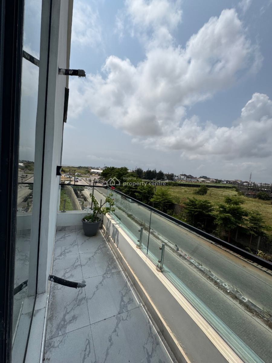 Well Illuminated Water View 5 Bedrooms Detached Duplex with Bq, Victory Park Estate, Osapa, Lekki, Lagos, Detached Duplex for Sale