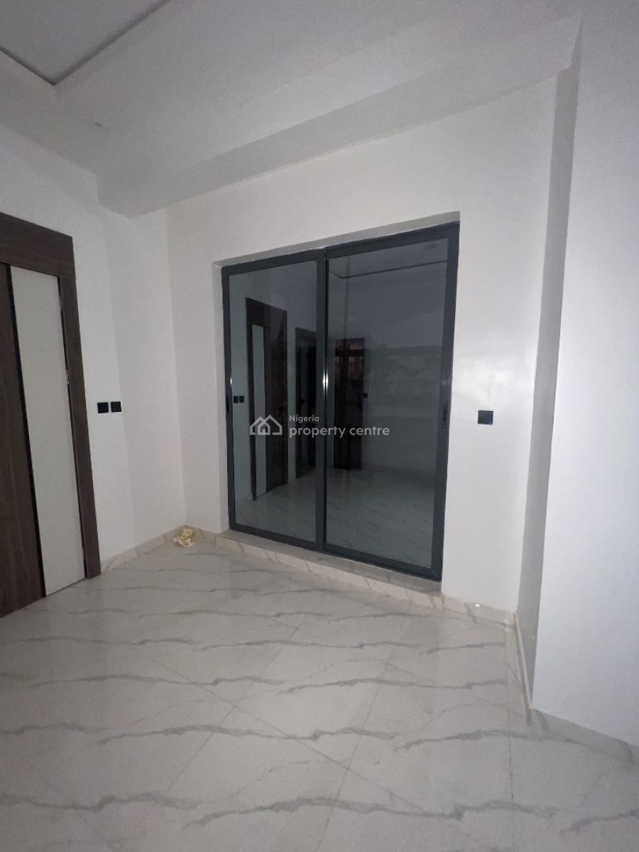 Brand New Unit of 3 Bedroom Apartment, Off Fola Osibo Street, Lekki Phase 1, Lekki, Lagos, Flat / Apartment for Sale