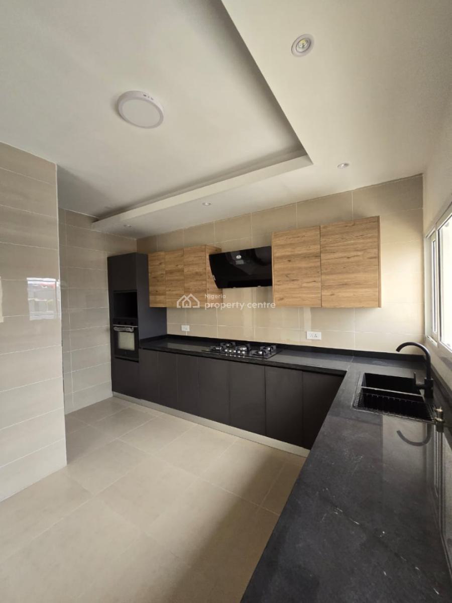 Exquisite Luxury Serviced 3 Bedroom Flat with a Room Bq, Lekki Phase 1, Lekki, Lagos, Flat / Apartment for Rent
