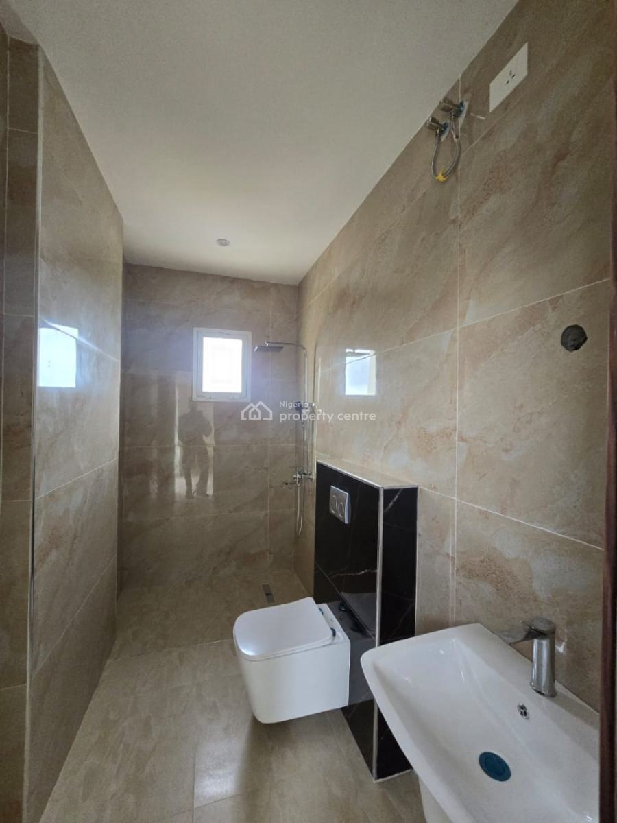 Exquisite Luxury Serviced 3 Bedroom Flat with a Room Bq, Lekki Phase 1, Lekki, Lagos, Flat / Apartment for Rent