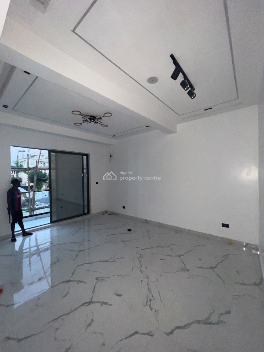 Luxury 2-bedroom Apartment with Top Notch Finishing, Lekki Phase 1, Lekki, Lagos, Flat / Apartment for Sale