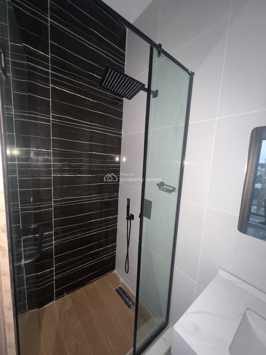 Luxury 2-bedroom Apartment with Top Notch Finishing, Lekki Phase 1, Lekki, Lagos, Flat / Apartment for Sale