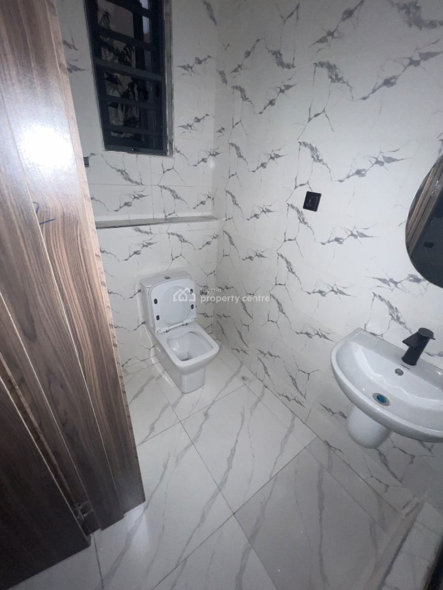 Luxury 2-bedroom Apartment with Top Notch Finishing, Lekki Phase 1, Lekki, Lagos, Flat / Apartment for Sale
