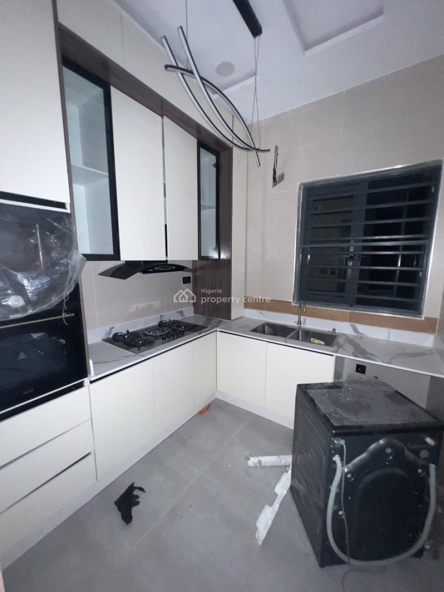 Luxury 2-bedroom Apartment with Top Notch Finishing, Lekki Phase 1, Lekki, Lagos, Flat / Apartment for Sale
