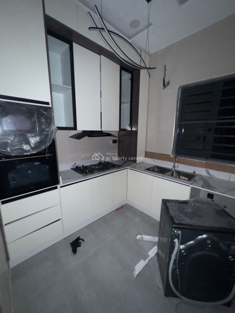 Luxury 2-bedroom Apartment with Top Notch Finishing, Lekki Phase 1, Lekki, Lagos, Flat / Apartment for Sale