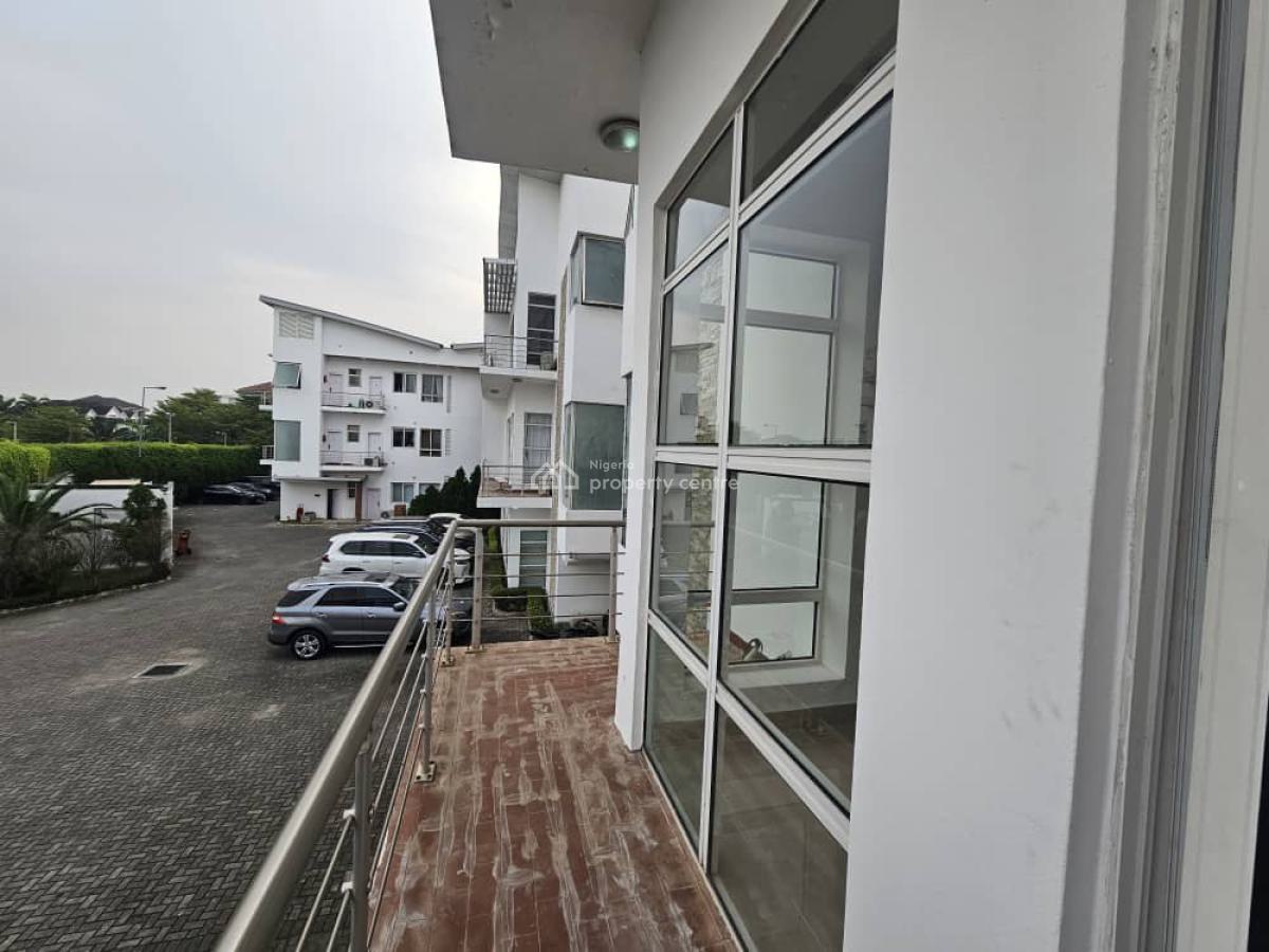 Waterfront 3 Bedroom Apartment with Bq, Banana Island, Ikoyi, Lagos, Block of Flats for Sale