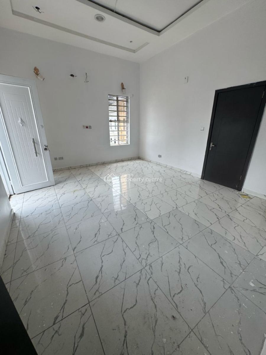 Shared Apartment Room in Ologolo, Ologolo Rd, Ologolo, Lekki, Lagos, Self Contain (single Rooms) for Rent