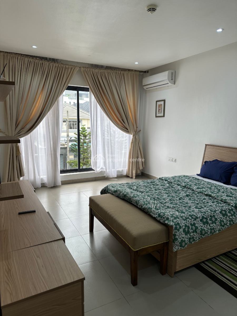 Nicely Furnished 2 Bedroom Apartment, Off Admiralty Way, Lekki Phase 1, Lekki, Lagos, Flat / Apartment for Rent