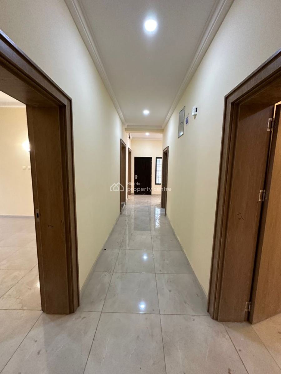 Newly Built 3 Bedroom Apartment with Bq, American International School, Durumi, Abuja, Flat / Apartment for Sale