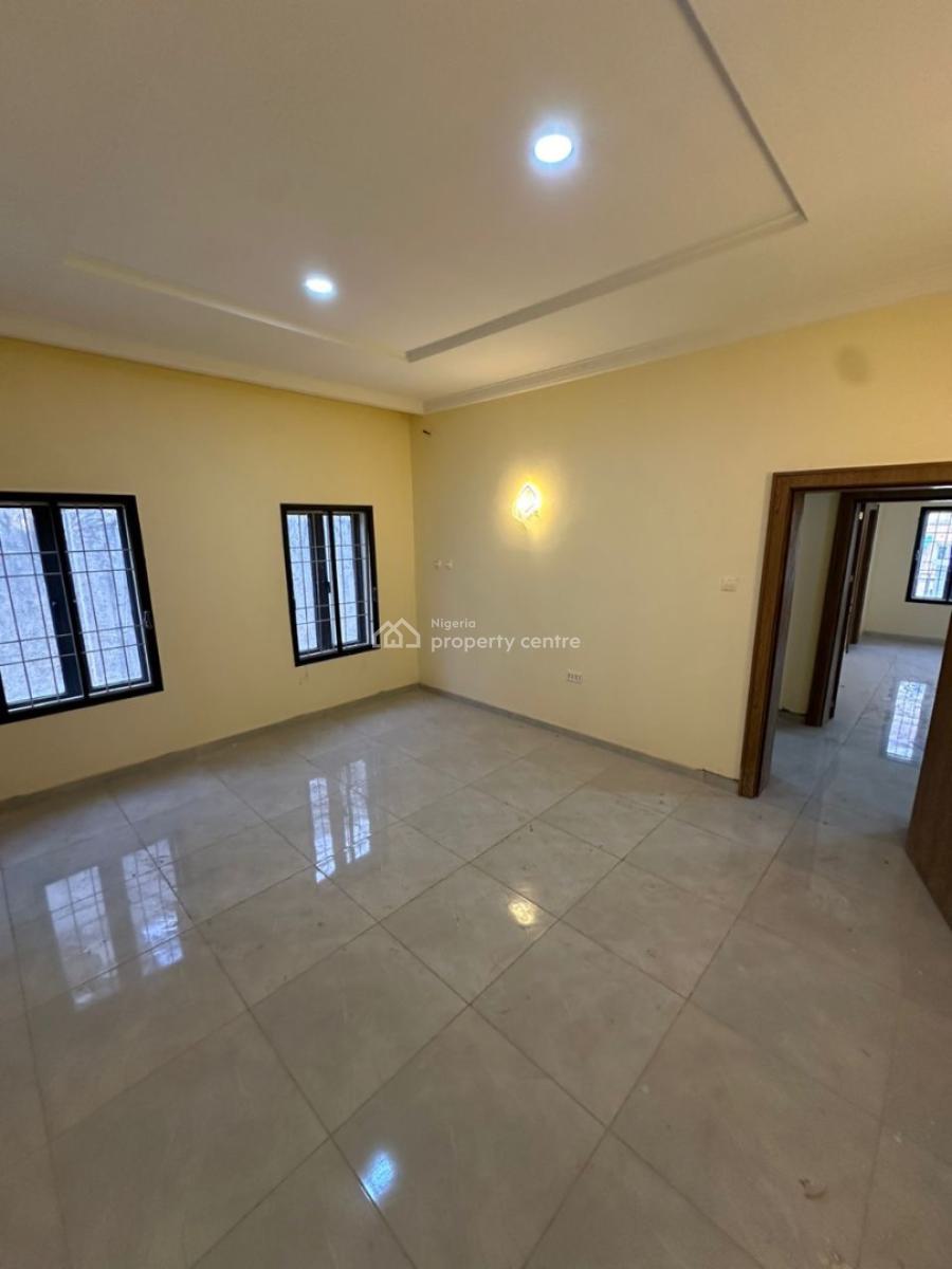 Newly Built 3 Bedroom Apartment with Bq, American International School, Durumi, Abuja, Flat / Apartment for Sale