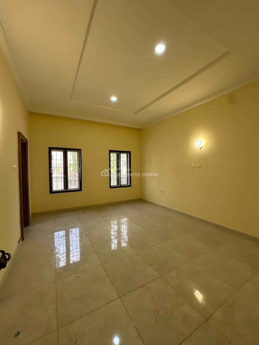 Newly Built 3 Bedroom Apartment with Bq, American International School, Durumi, Abuja, Flat / Apartment for Sale