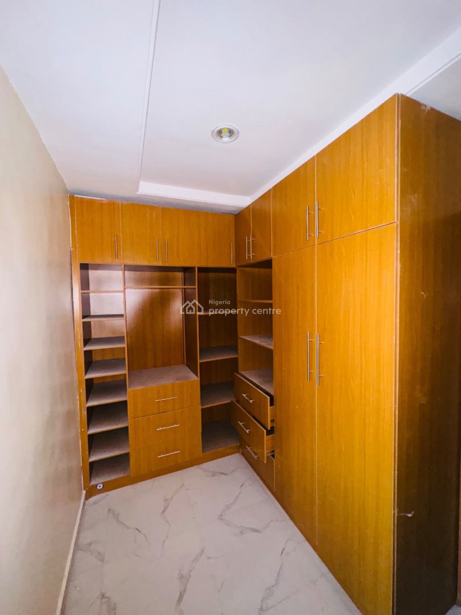 Newly 5 Bedroom Triplex with a Study Room, Aare, New Bodija, Ibadan, Oyo, Detached Duplex for Sale