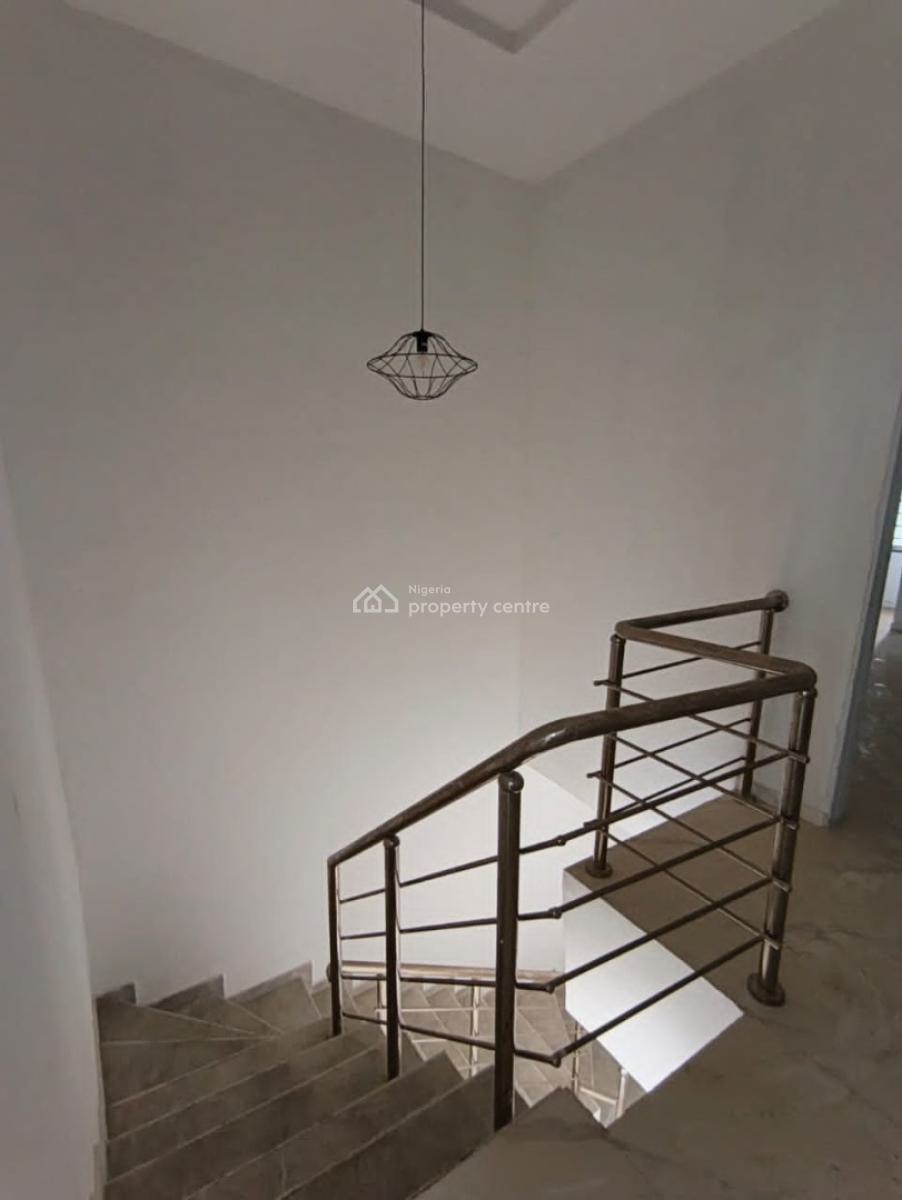 Brand New 4 Bedroom Terrace + Bq ( Self Compound), Ikota, Lekki, Lagos, Terraced Duplex for Rent