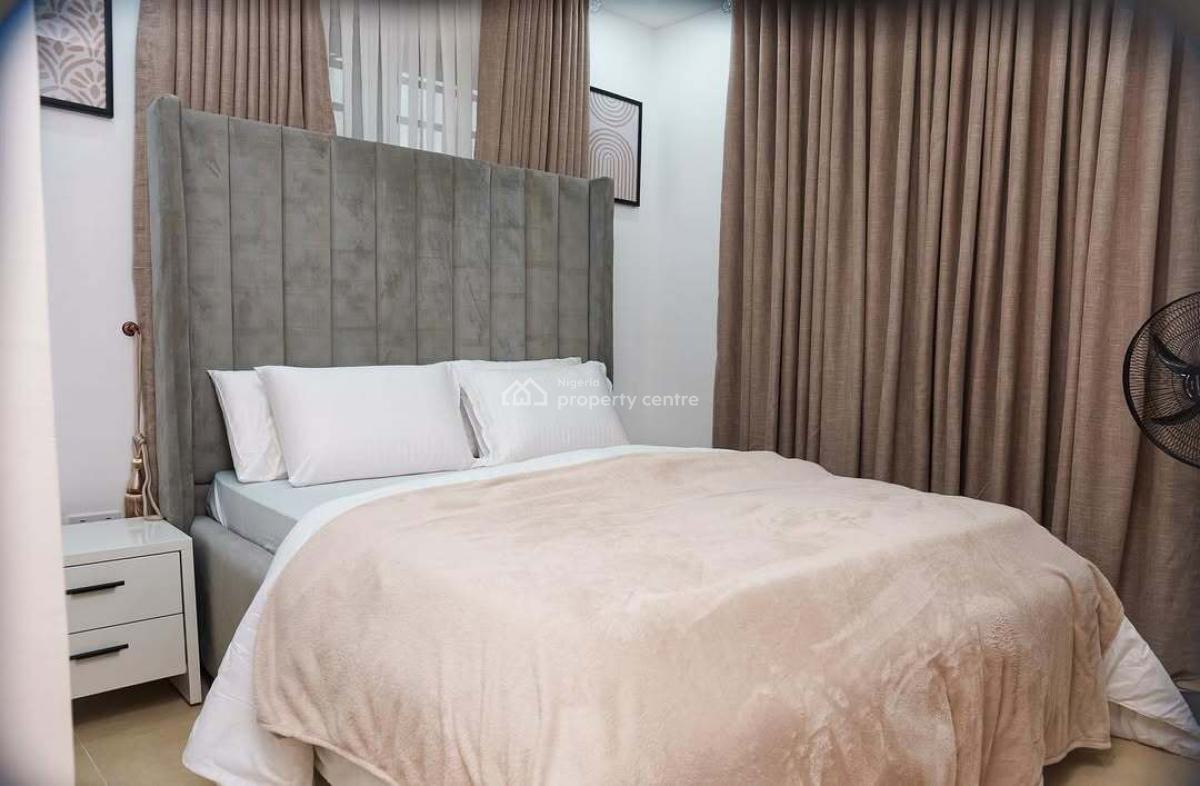 Brand New 3 Bedrooms Luxury, Maryland, Lagos, Flat / Apartment Short Let
