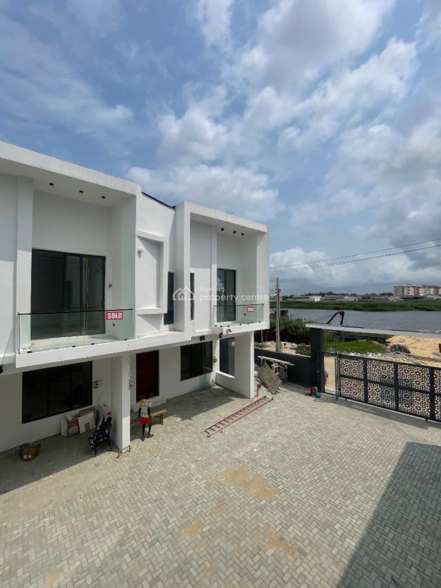 Modern Luxury in Lekki -- Grand 4-bed Terrace with Pool & Gym, Haris Drive Hrc Estate, Vgc, Lekki, Lagos, Terraced Duplex for Sale