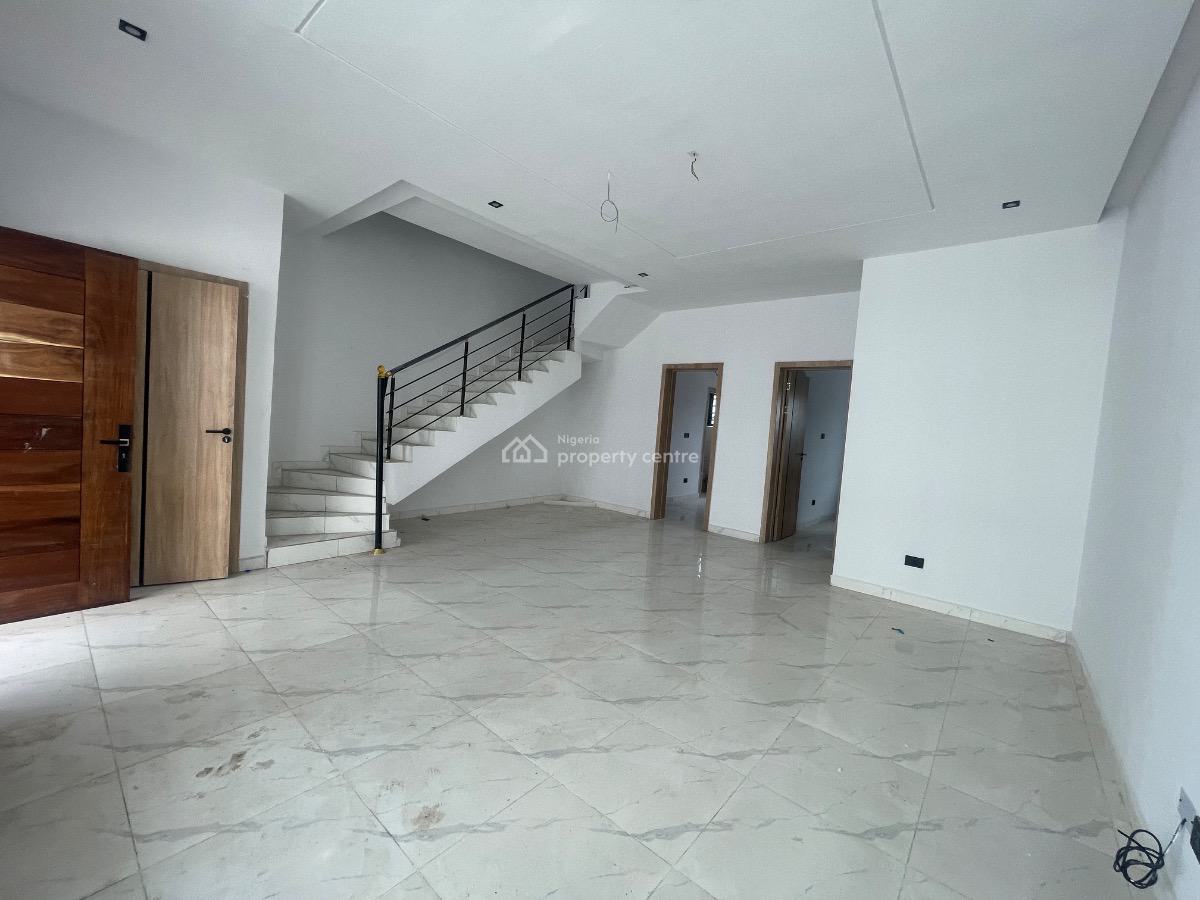 Modern Luxury in Lekki -- Grand 4-bed Terrace with Pool & Gym, Haris Drive Hrc Estate, Vgc, Lekki, Lagos, Terraced Duplex for Sale