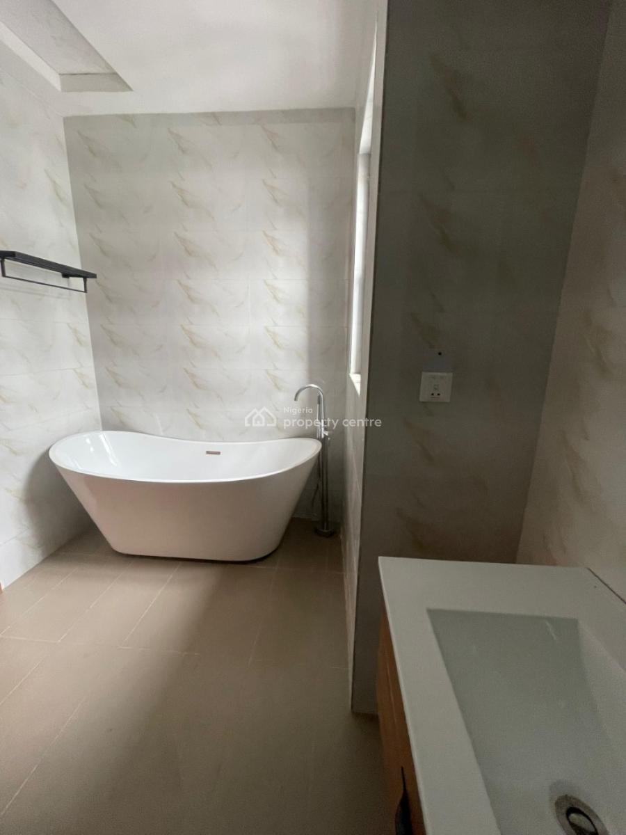Nicely Built 3 Bedrooms Terraced Duplex + Rooftop Terrace, Victoria Island (vi), Lagos, Terraced Duplex for Rent