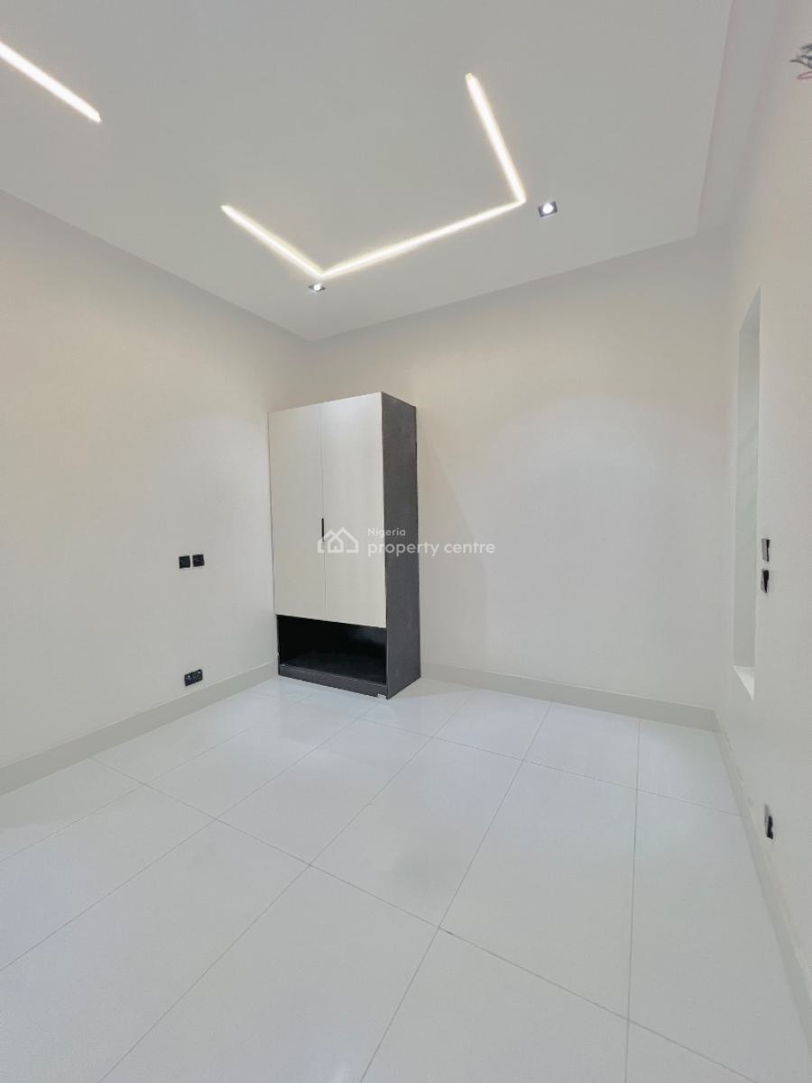 Premium Detached Home with Bq in Prestigious Estate, Ajah, Lagos, Detached Duplex for Sale