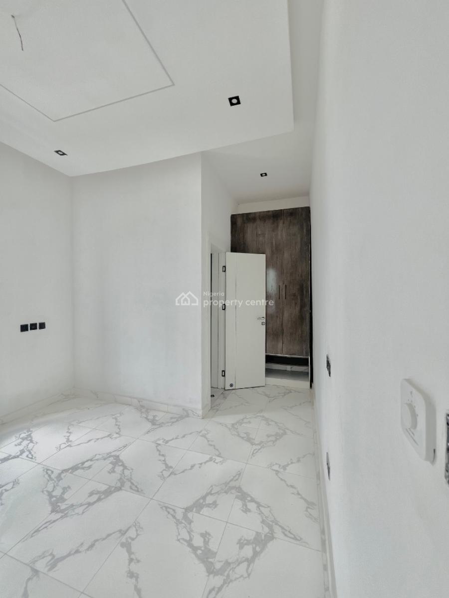 Prestigious 5 Bedroom Detached House with Bq, Ajah, Lagos, Detached Duplex for Sale