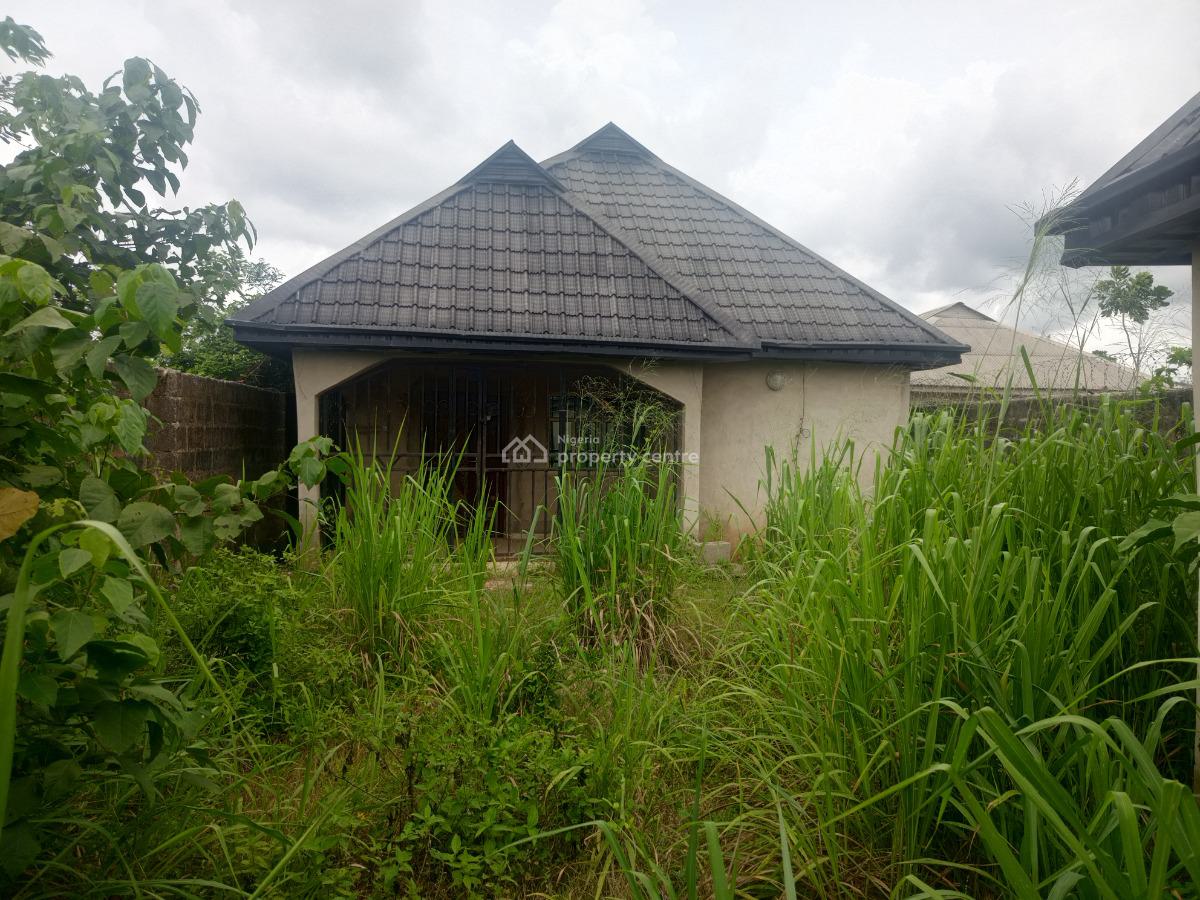 Family Receipt, Water Water Iyana Iyesi, Ado-odo/ota, Ogun, Block of Flats for Sale