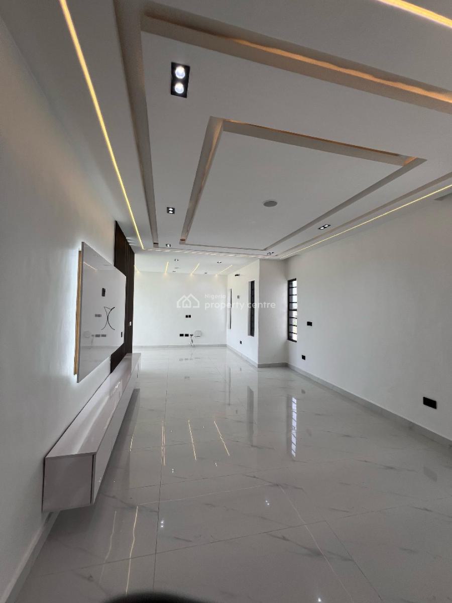 Sophisticated Detached House in Exclusive Neighborhood, Ajah, Lagos, Detached Duplex for Sale