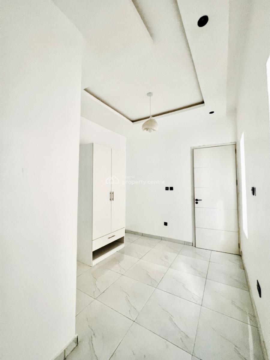 Peaceful Retreat, Modern 5 Bedroom Family Haven, Chevron, Lekki, Lagos, Detached Duplex for Sale