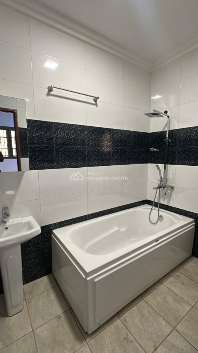 Corporate 6 Units of Luxury 3 Bedrooms with 1 Room Bq, Guzape District, Abuja, Flat / Apartment for Rent