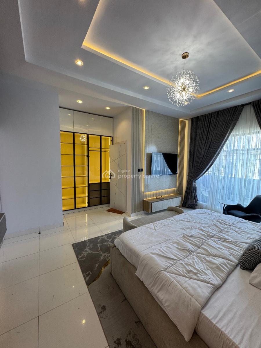 Luxury 4 Bedrooms Duplex Airbnb with Ps5 and Balcony, Ikota, Lekki, Lagos, House Short Let