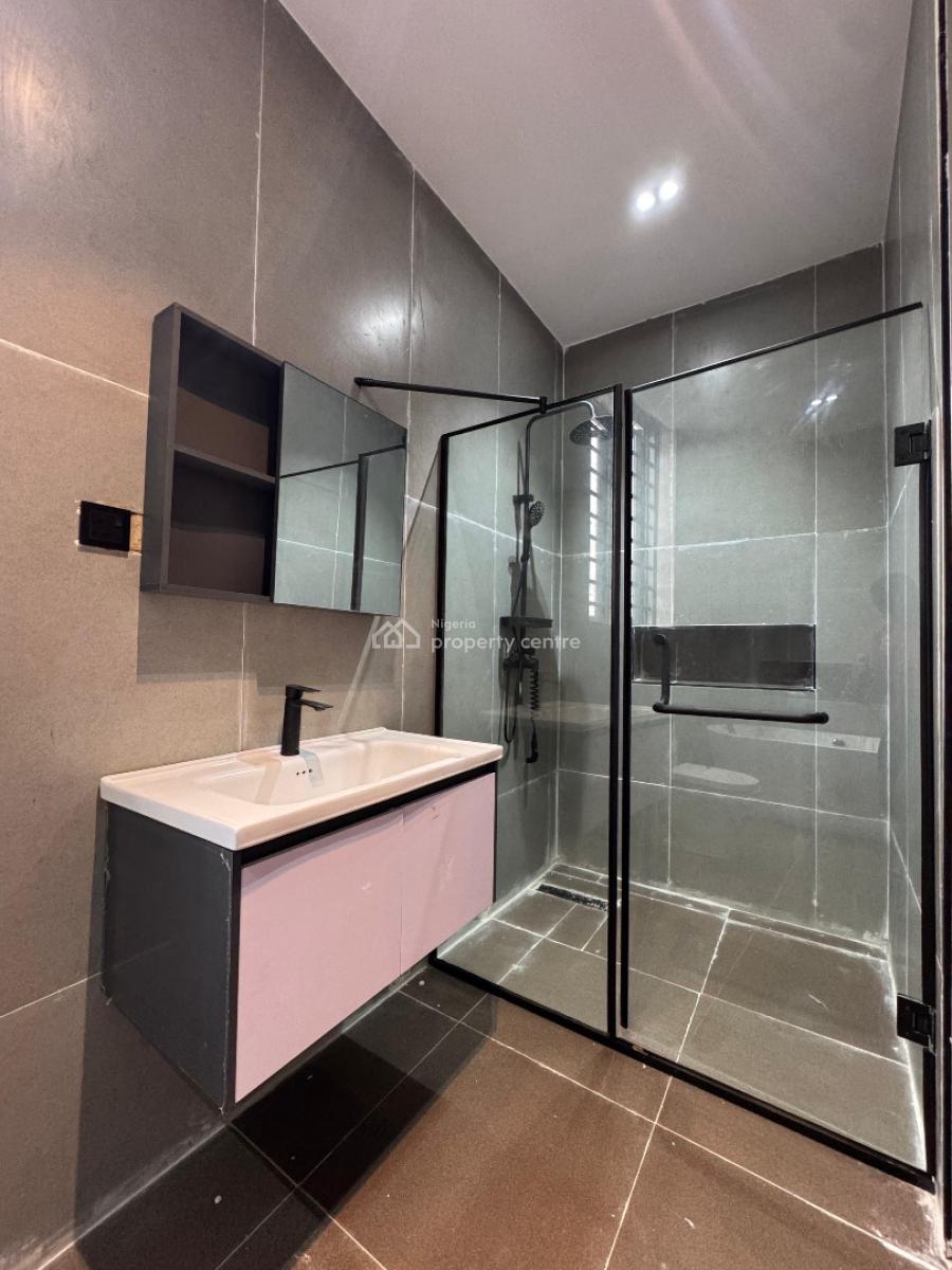 Classy and Luxurious 5 Bedroom Duplex with a Bq, Lekki Phase 1, Lekki, Lagos, House for Sale
