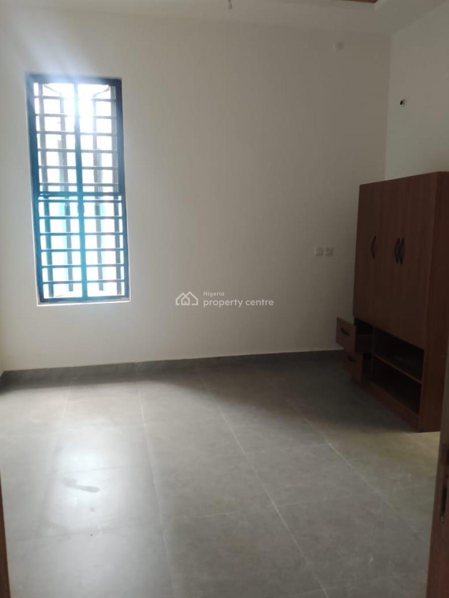 Luxury 2 Bedrooms Apartment, Ologolo, Lekki, Lagos, Flat / Apartment for Rent