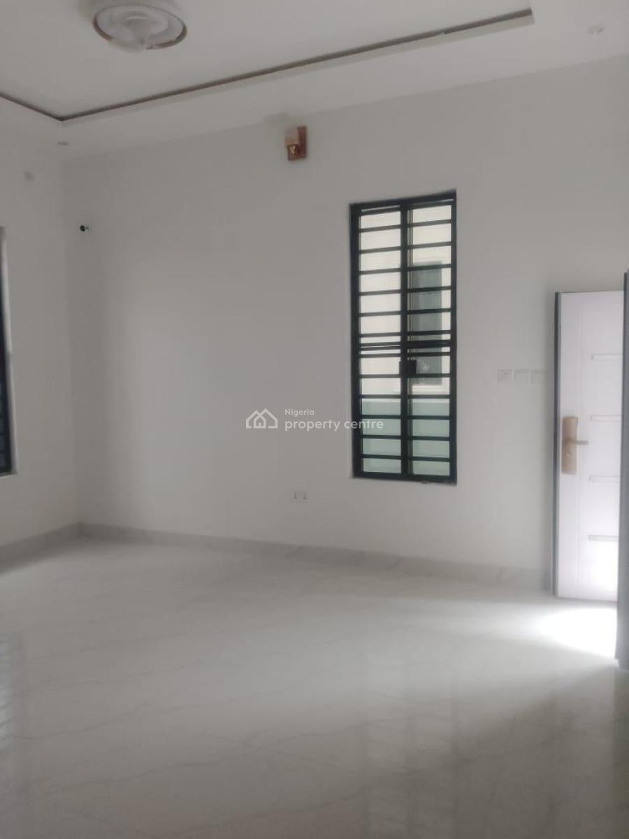 Luxury 2 Bedrooms Apartment, Ologolo, Lekki, Lagos, Flat / Apartment for Rent