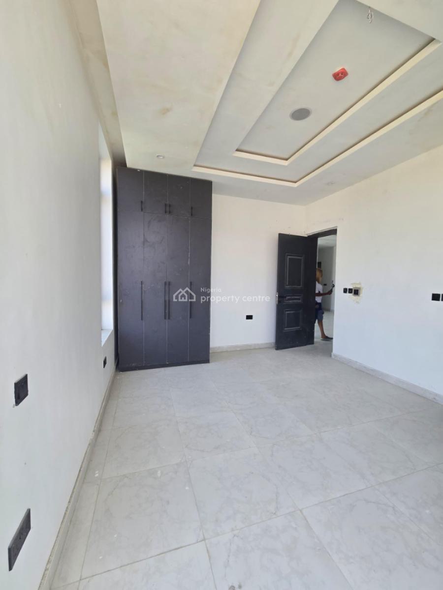2 Bedroom Apartment, Lekki Phase 1, Lekki, Lagos, Flat / Apartment for Sale