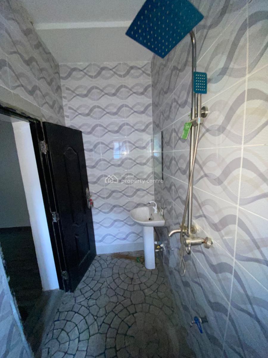 Luxury Two Bedrooms  Flat, Dawaki, Gwarinpa, Abuja, Flat / Apartment for Rent
