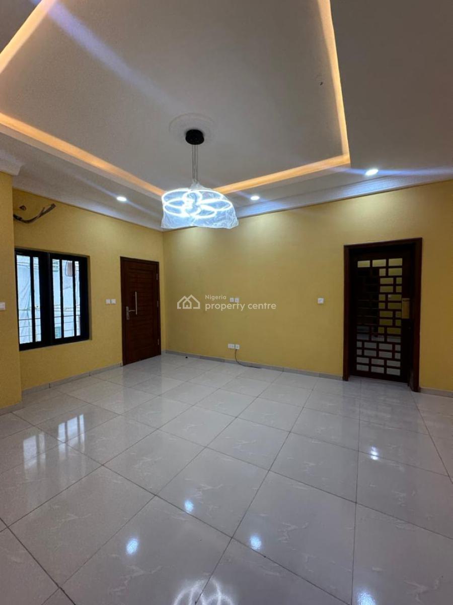 Luxurious 3 Bedroom Apartment, Lekki Phase 1, Lekki, Lagos, Flat / Apartment for Rent