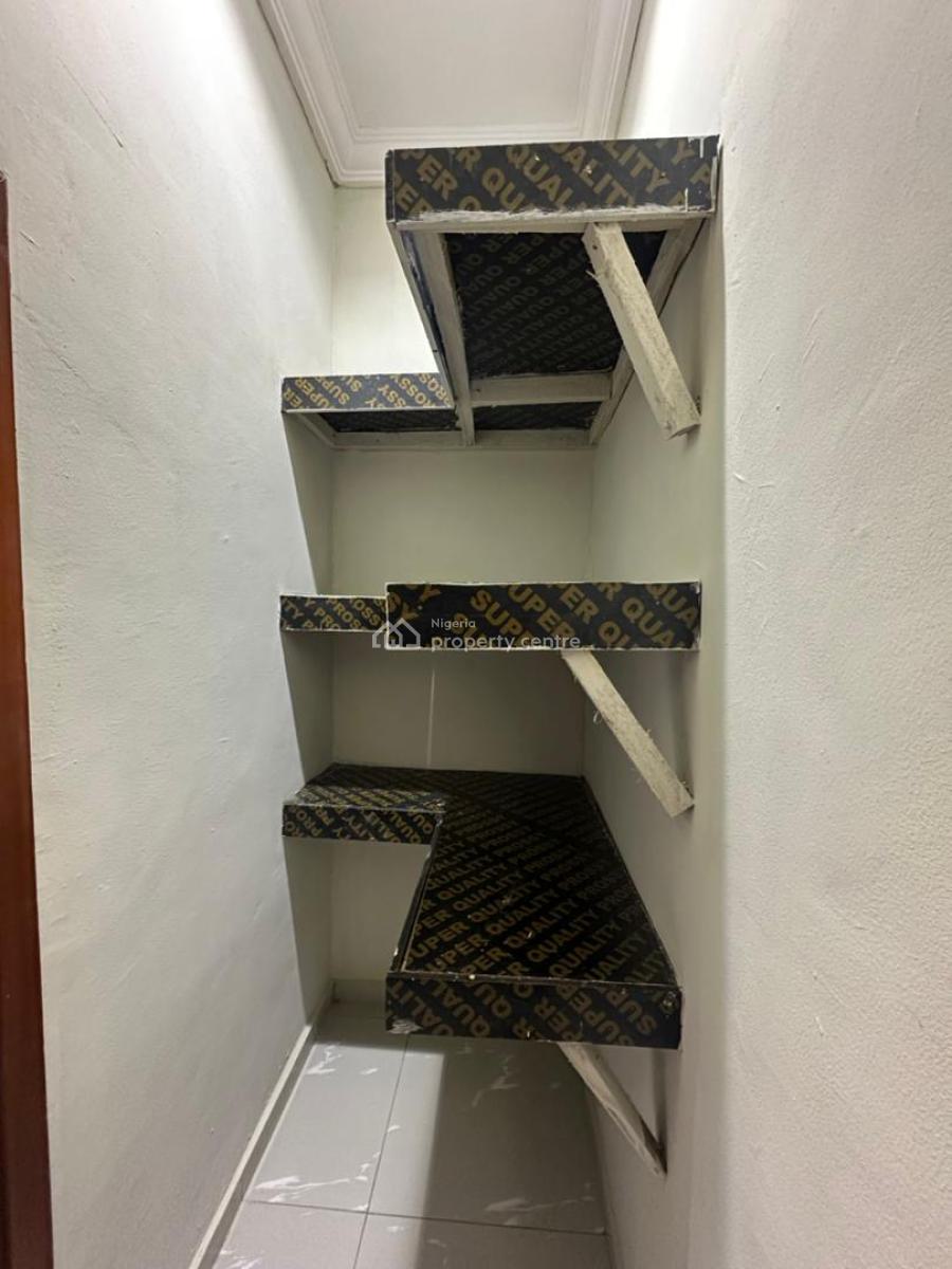 Luxurious 3 Bedroom Apartment, Lekki Phase 1, Lekki, Lagos, Flat / Apartment for Rent