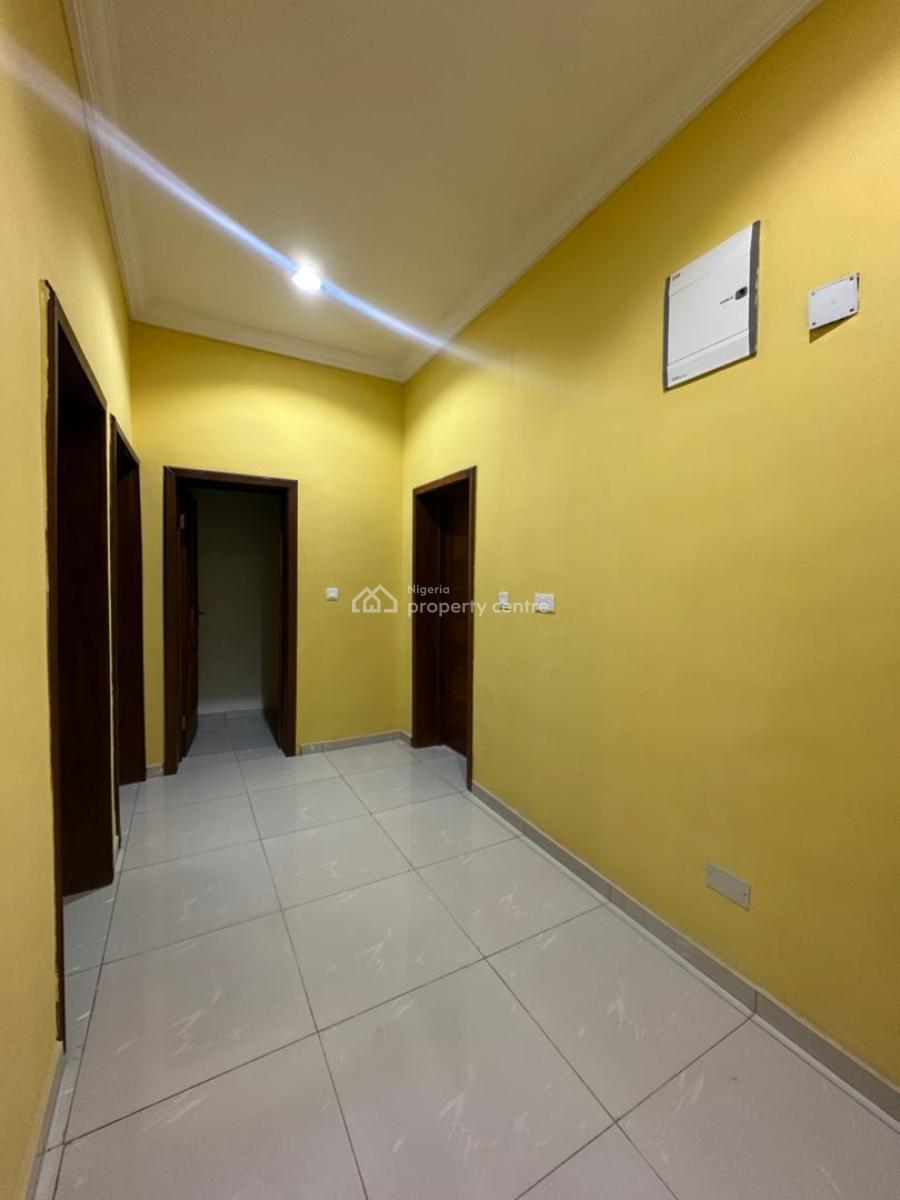 Luxurious 3 Bedroom Apartment, Lekki Phase 1, Lekki, Lagos, Flat / Apartment for Rent