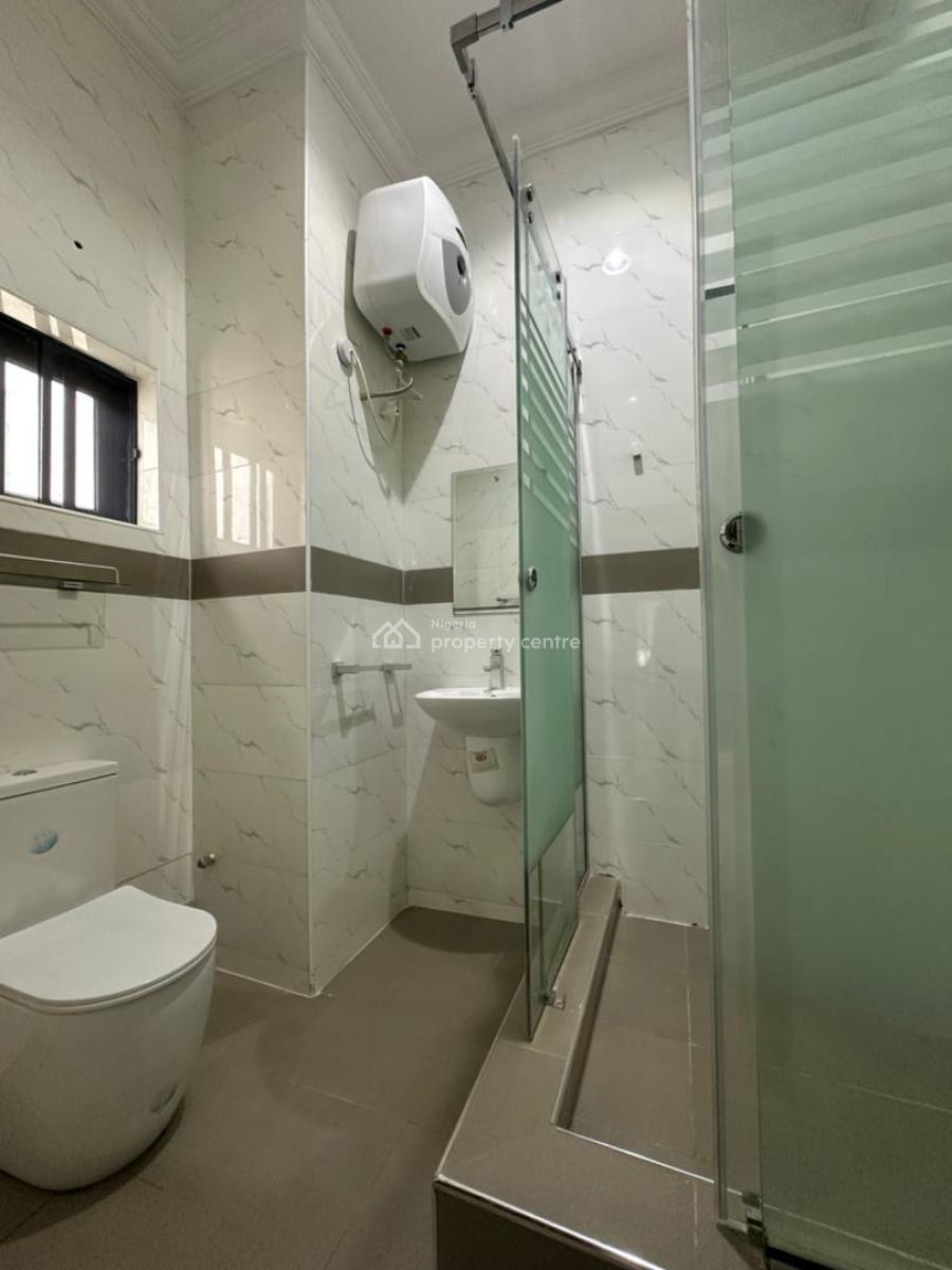 Luxurious 3 Bedroom Apartment, Lekki Phase 1, Lekki, Lagos, Flat / Apartment for Rent