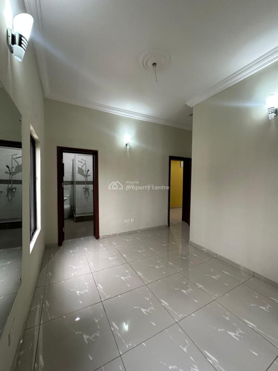 Luxurious 3 Bedroom Apartment, Lekki Phase 1, Lekki, Lagos, Flat / Apartment for Rent