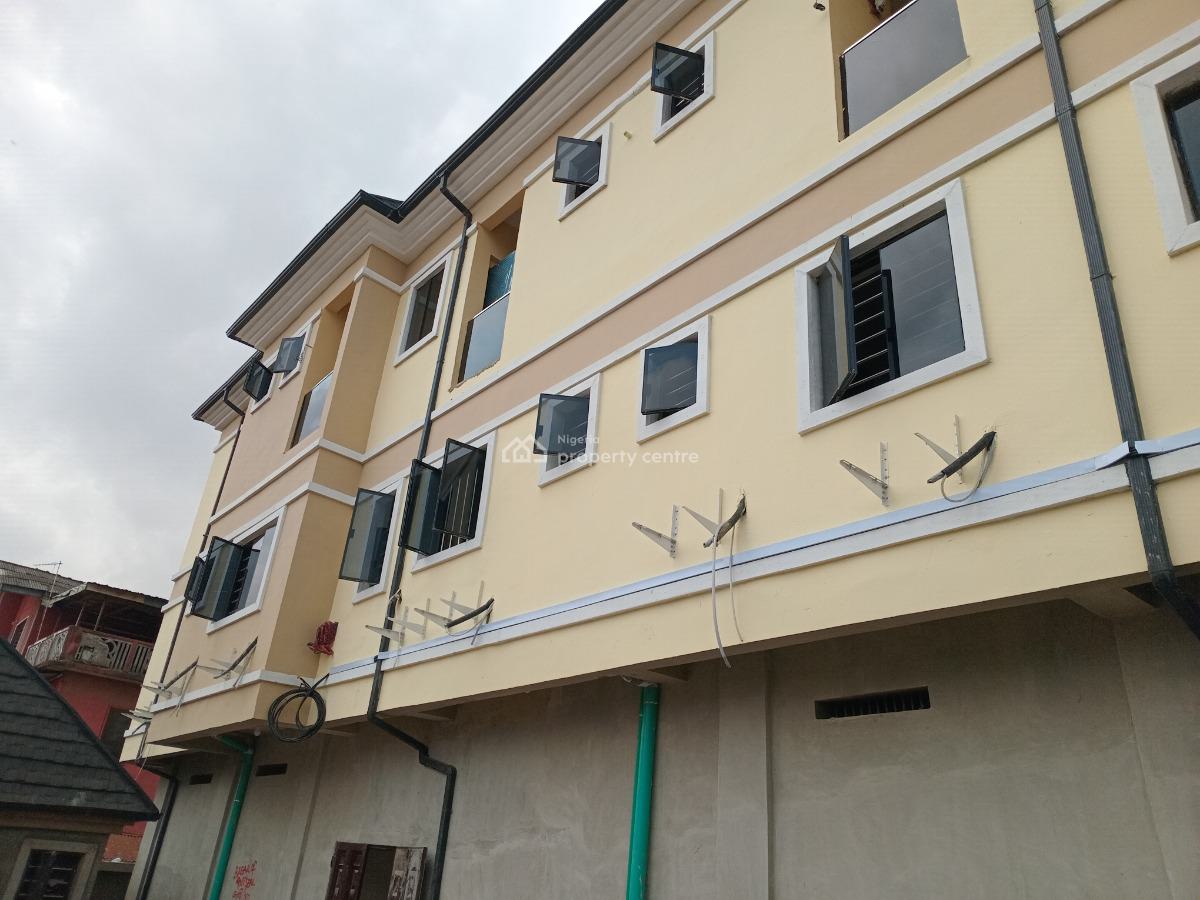 Hamburger Roomself Contain, Adekunle By Lsdpc Estate, Yaba, Lagos, Self Contain (single Rooms) for Rent
