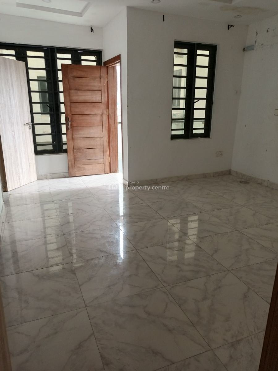 Sharp 3bedroom Terrace Duplex with Bq Serviced, Ologolo, Lekki, Lagos, Terraced Duplex for Rent