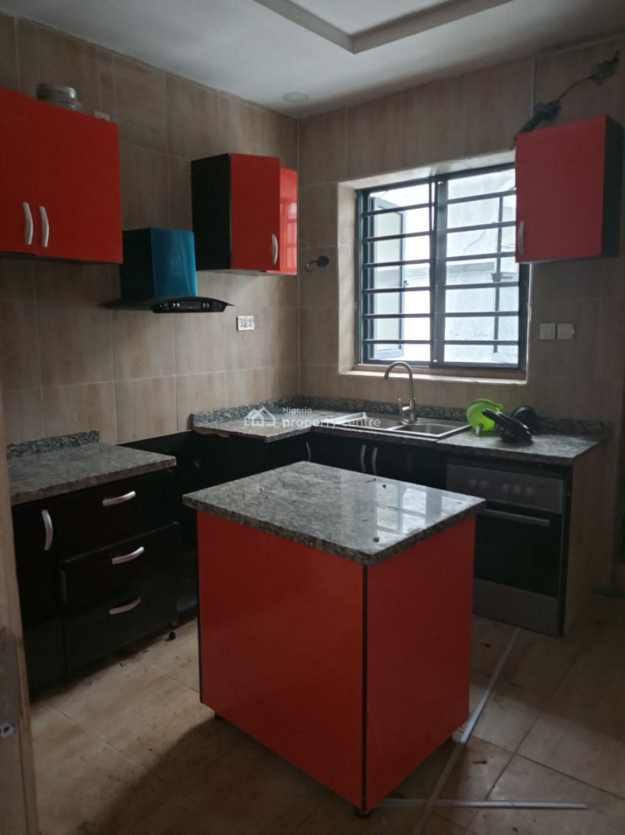 Sharp 3bedroom Terrace Duplex with Bq Serviced, Ologolo, Lekki, Lagos, Terraced Duplex for Rent