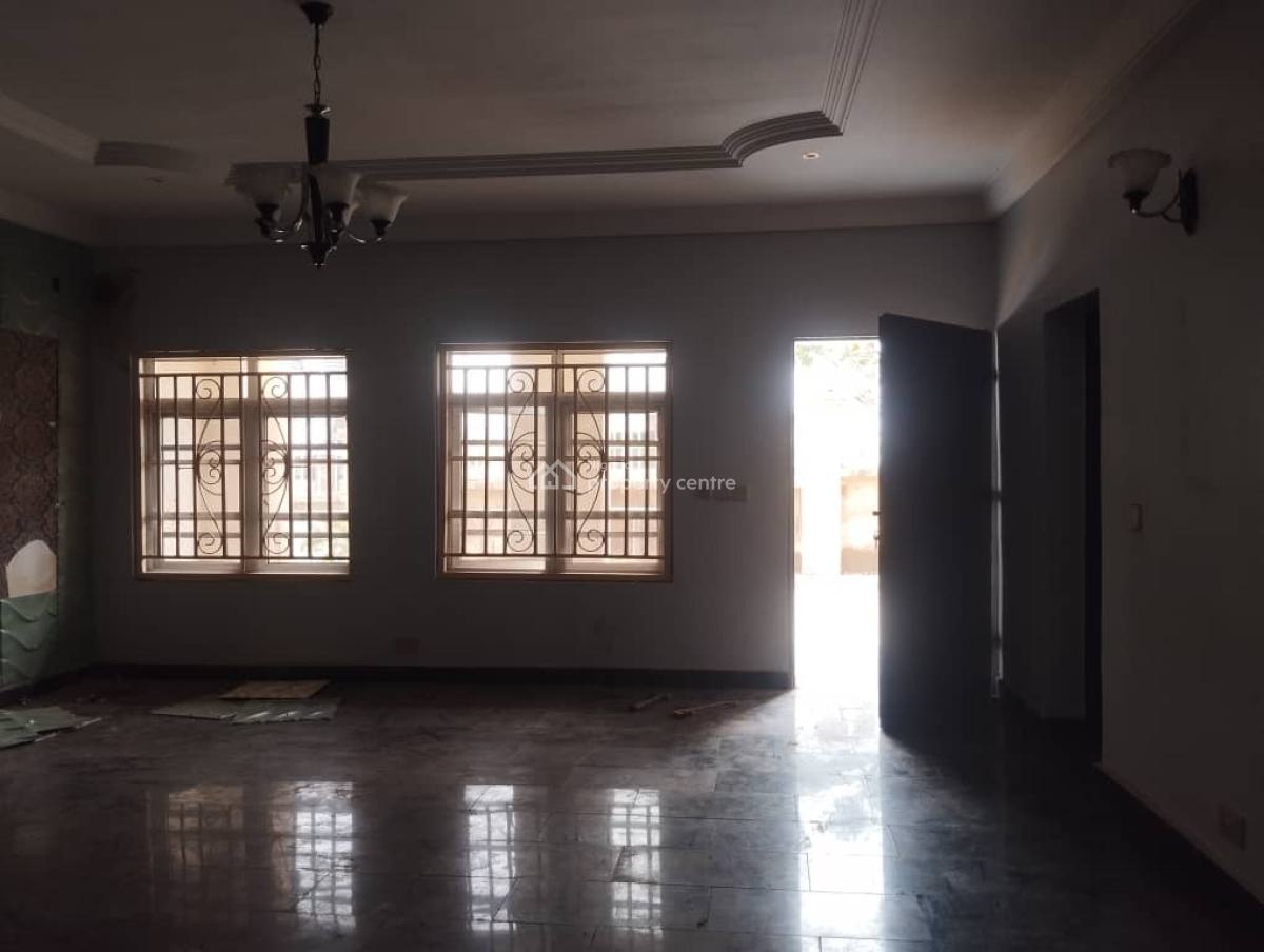 a Very Good Spacious 3bedroom Flat + 1bq Attached, Wuye, Abuja, Flat / Apartment for Rent