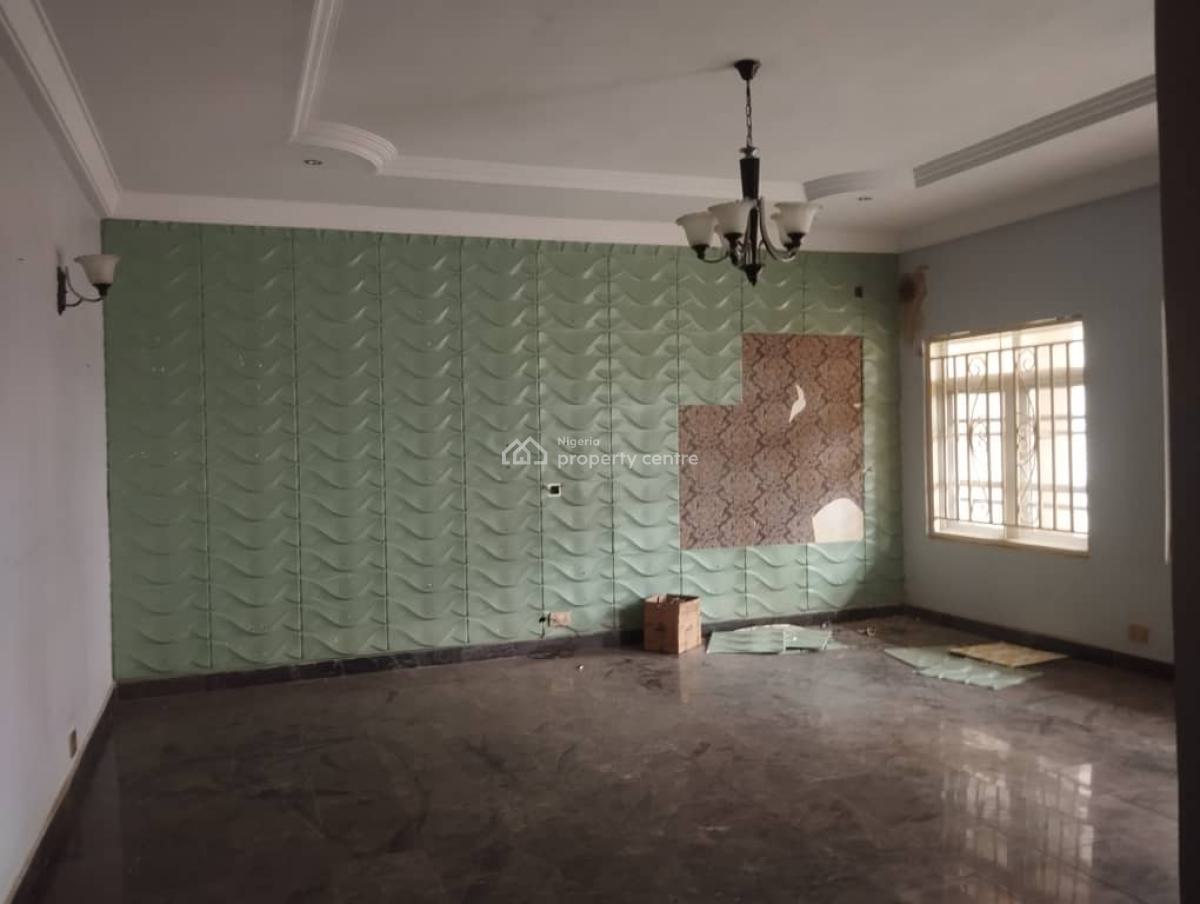a Very Good Spacious 3bedroom Flat + 1bq Attached, Wuye, Abuja, Flat / Apartment for Rent